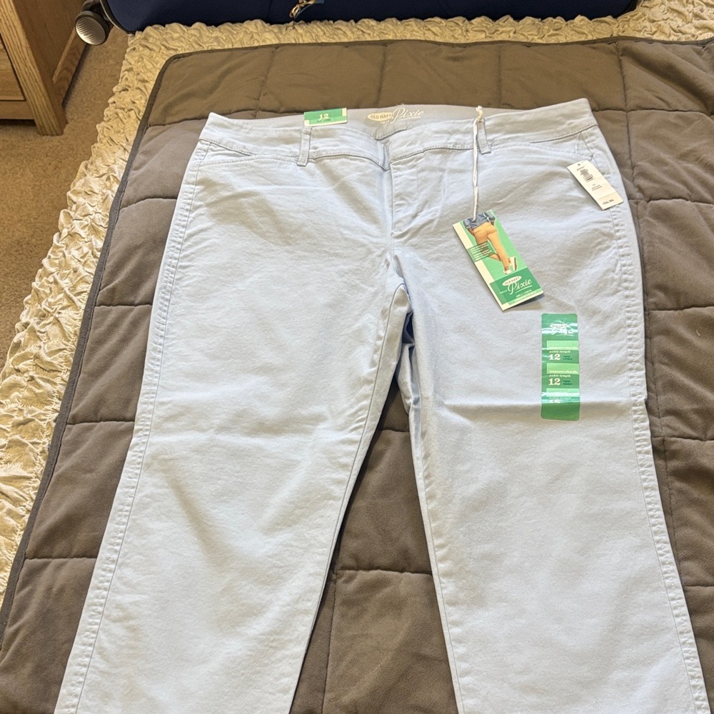 Old Navy  Women's Straight Leg Pants in Light Blue